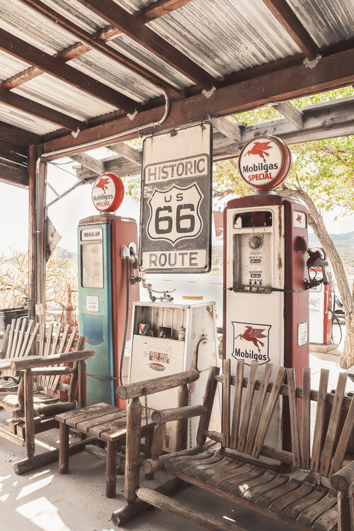 Leinwand Poster, Bilder Route 66 Gas Station, Henrike Schenk, 60 × 90 cm