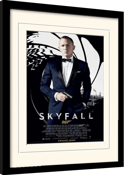 James Bond - Skyfall Gerahmte Poster, Bilder, 34.3 × 44.5 cm
