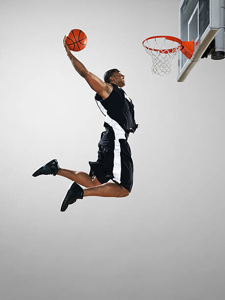 Leinwand Poster, Bilder Basketball player dunking ball, low angle view, Blake Little, 60 × 80 cm