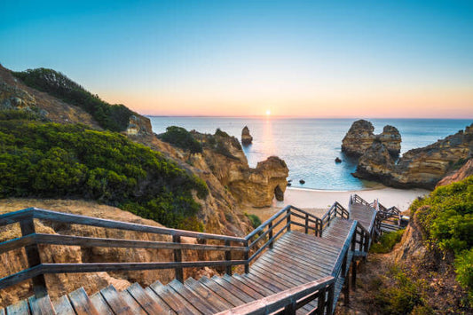 Leinwand Poster, Bilder Walkway to idyllic beach, Algarve, Portugal, © Marco Bottigelli, 90 × 60 cm