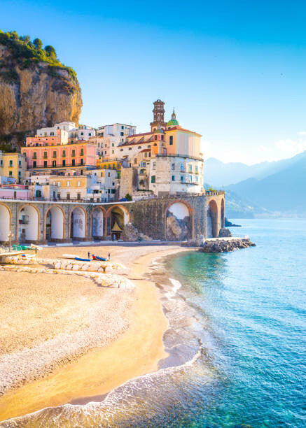Leinwand Poster, Bilder Morning view of Amalfi cityscape, Italy, Aleh Varanishcha, 65 × 90 cm