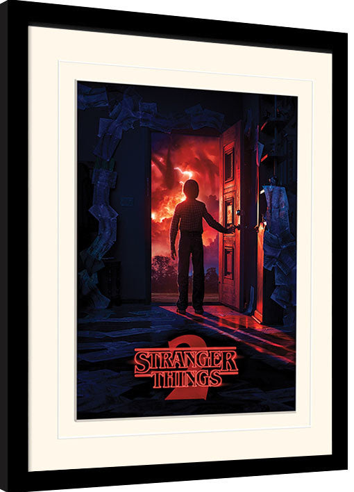 Stranger Things - Doorway Gerahmte Poster, Bilder, 34.3 × 44.5 cm