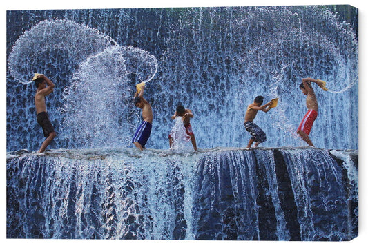 Leinwand Poster, Bilder Playing with splash, Angela Muliani Hartojo, 60 × 40 cm